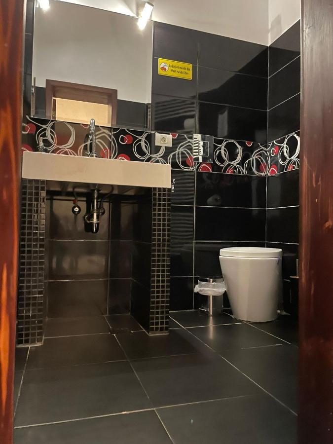 Select City Center Apartments Брашов Экстерьер фото
