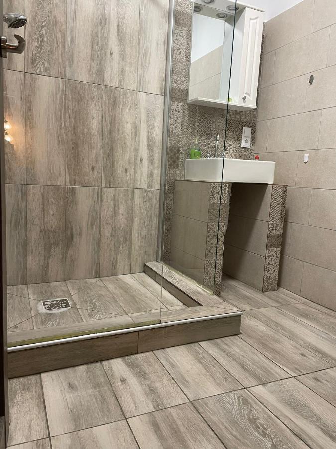 Select City Center Apartments Брашов Экстерьер фото