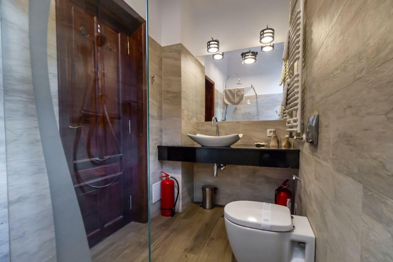 Select City Center Apartments Брашов Экстерьер фото