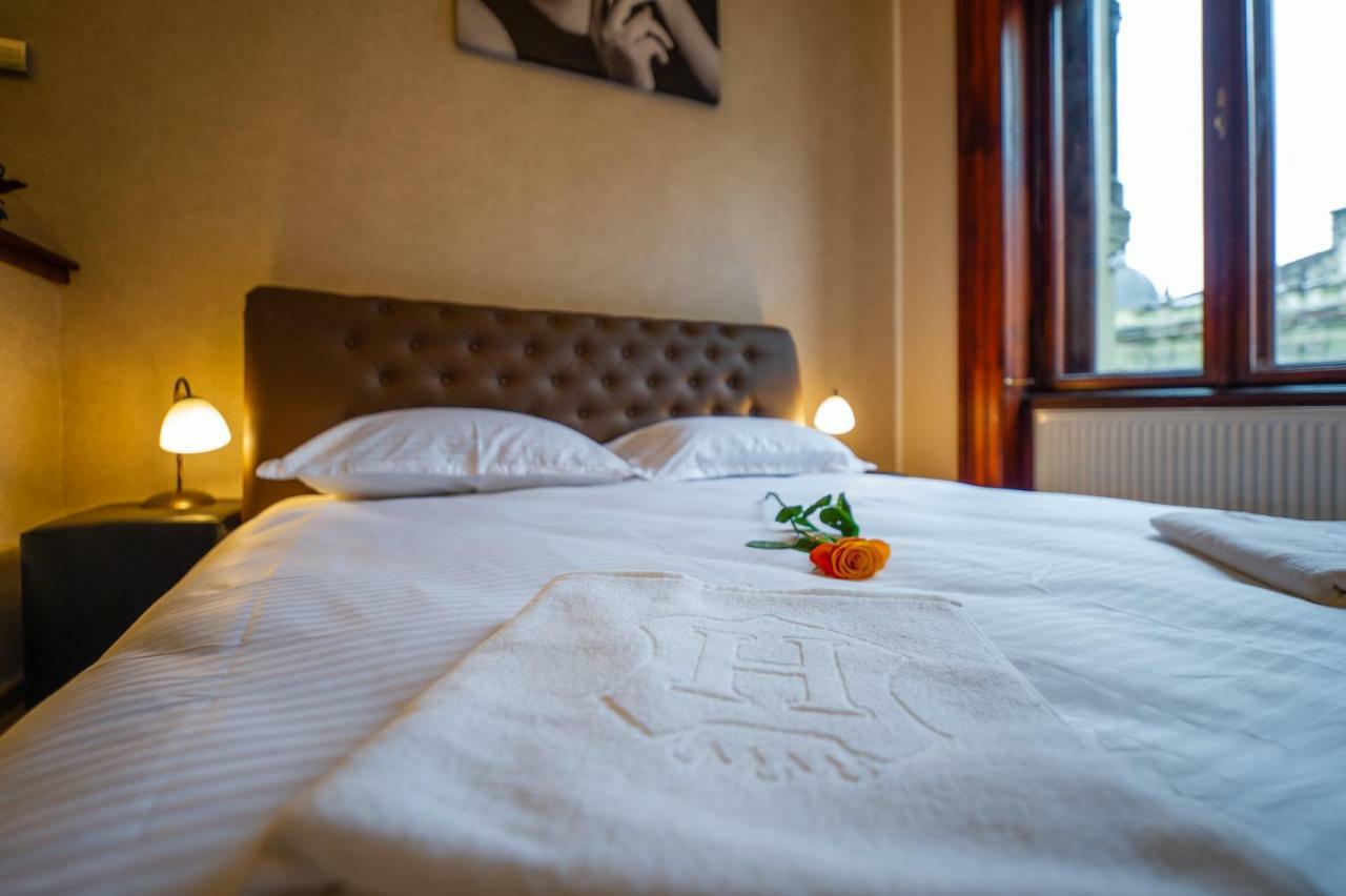 Select City Center Apartments Брашов Экстерьер фото