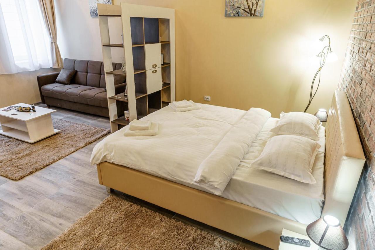 Select City Center Apartments Брашов Экстерьер фото