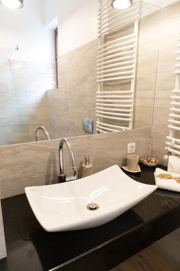 Select City Center Apartments Брашов Экстерьер фото